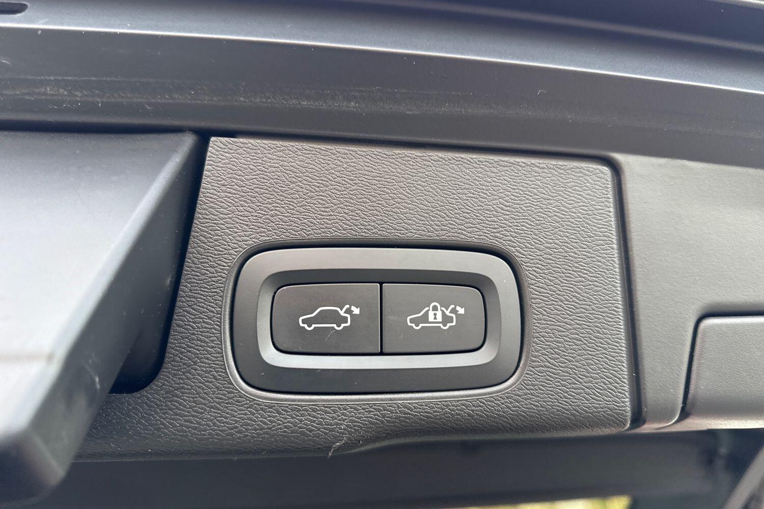 Used Volvo XC60 2022 for sale - 77657861: Photo 21