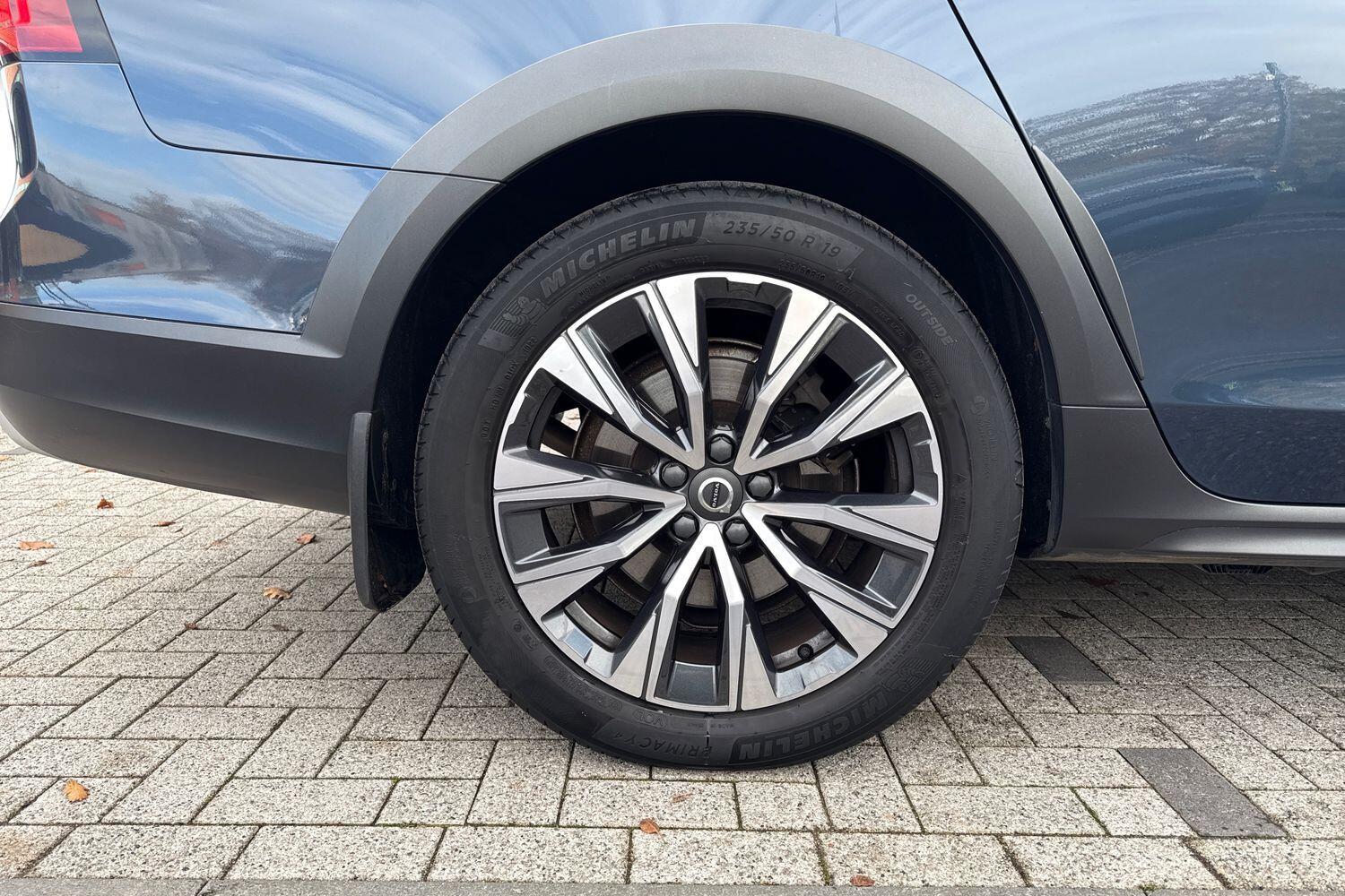 Used Volvo V90 2021 for sale - 76573784: Photo 14