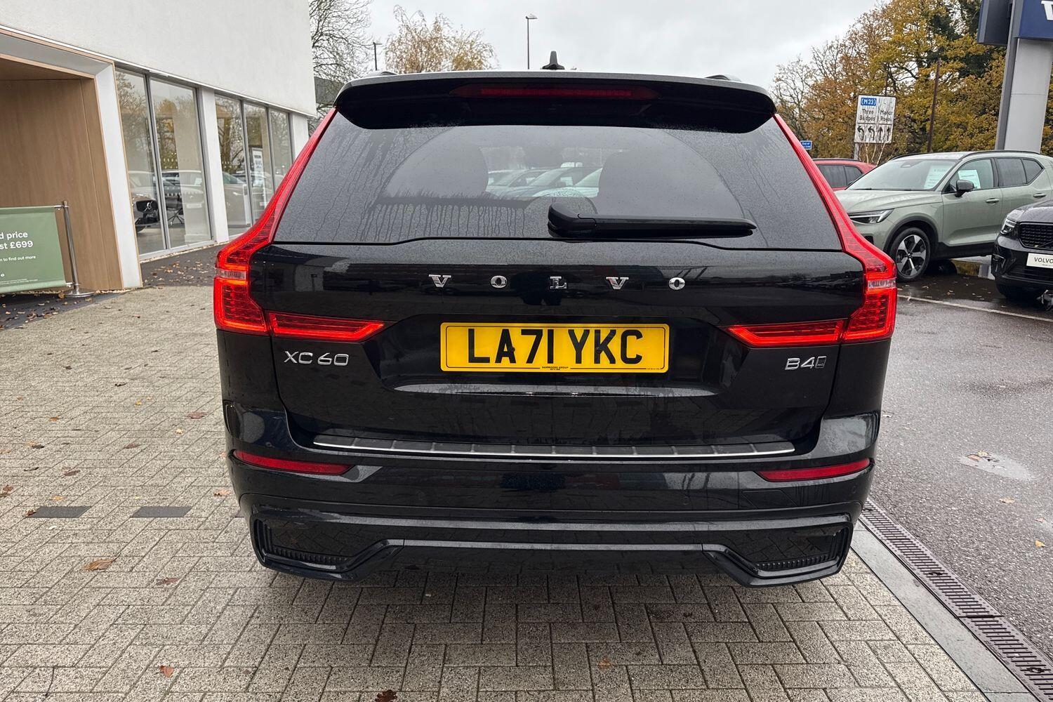 Used Volvo XC60 2022 for sale - 76781634: Photo 9