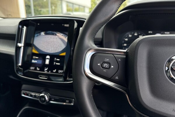 Used Volvo XC40 2022 for sale - 75741384: Photo 37