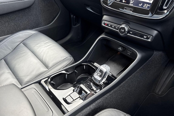 Used Volvo XC40 2022 for sale - 75741384: Photo 44