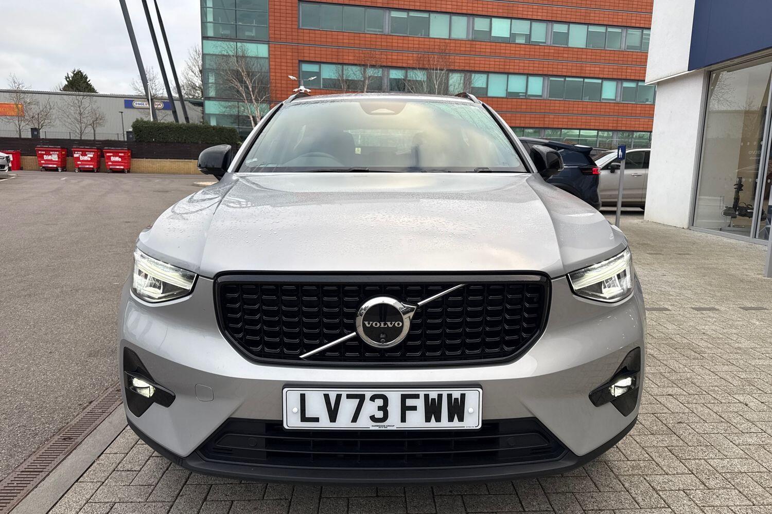 Used Volvo XC40 2023 for sale - 77067126: Photo 13