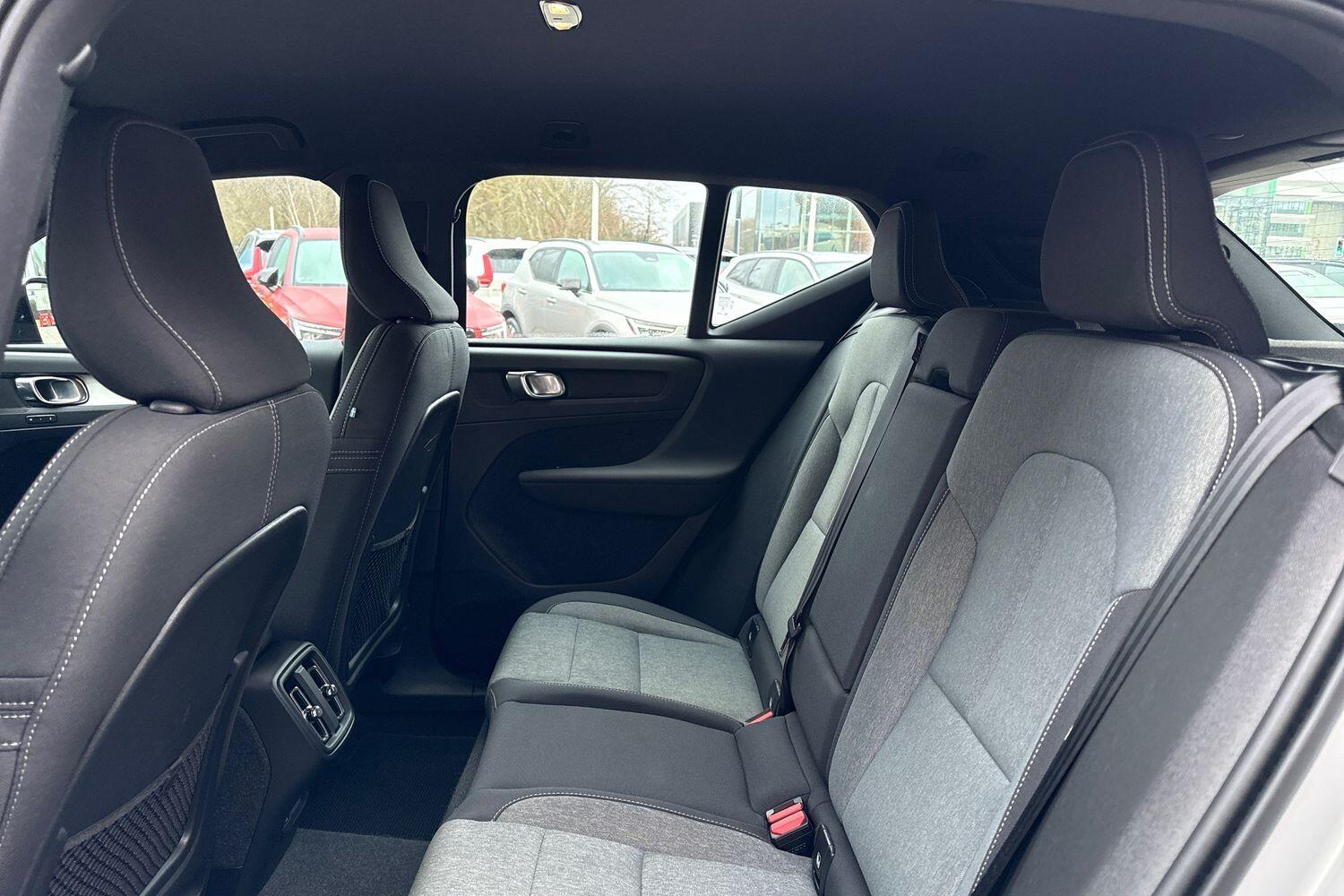 Used Volvo XC40 2023 for sale - 77067126: Photo 30