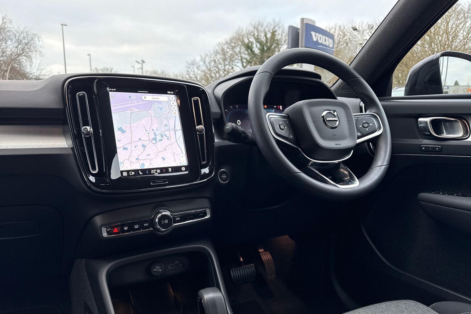 Used Volvo XC40 2023 for sale - 77067126: Photo 35