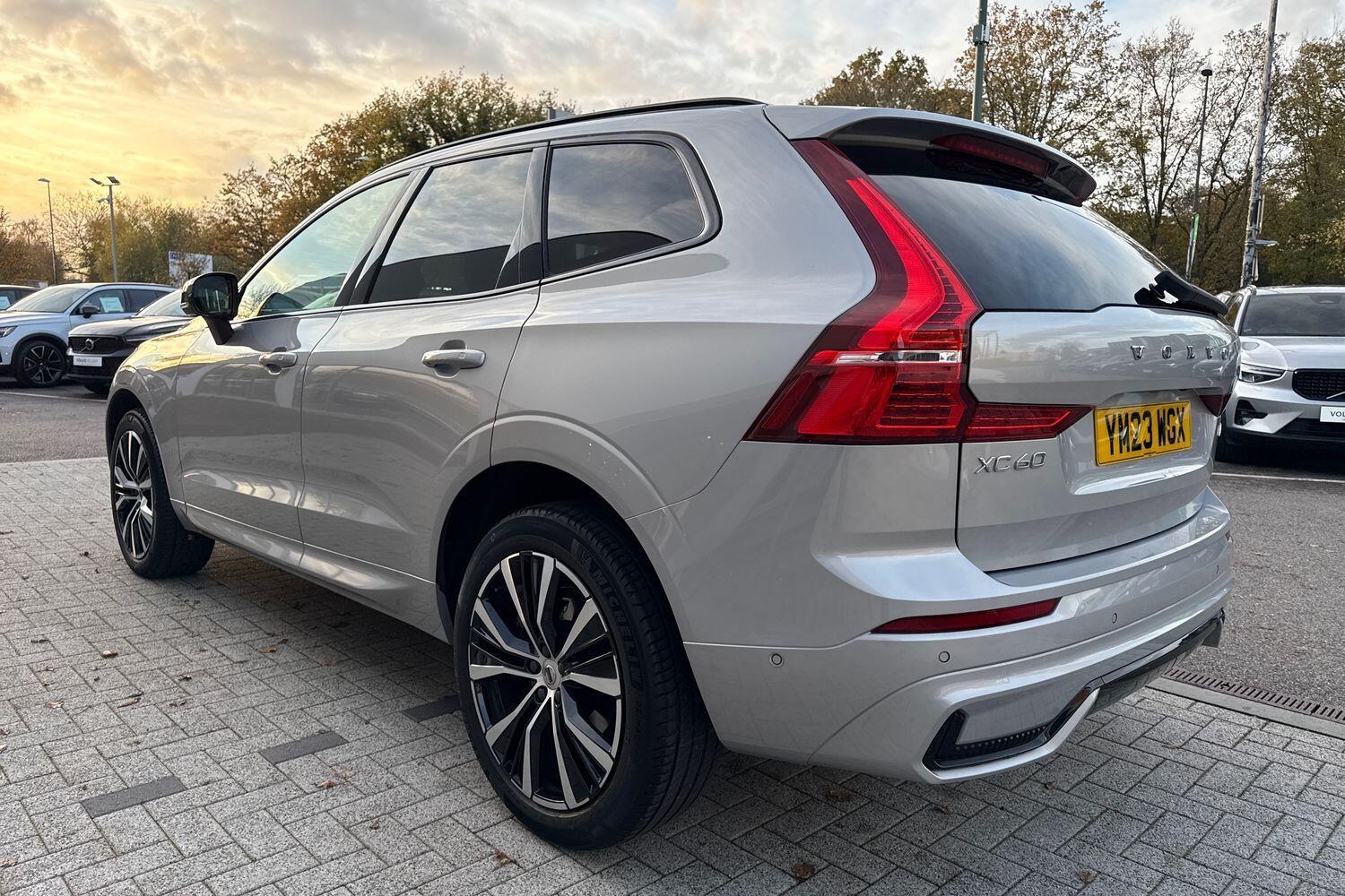 Used Volvo XC60 2023 for sale - 76607989: Photo 10
