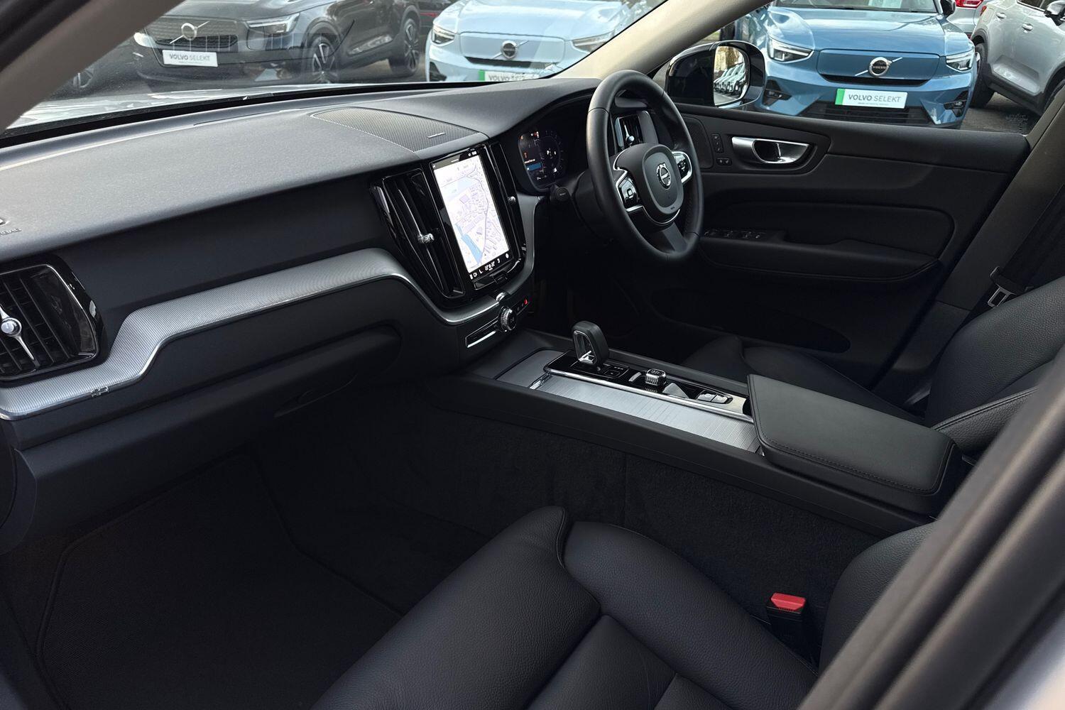 Used Volvo XC60 2023 for sale - 76607989: Photo 27