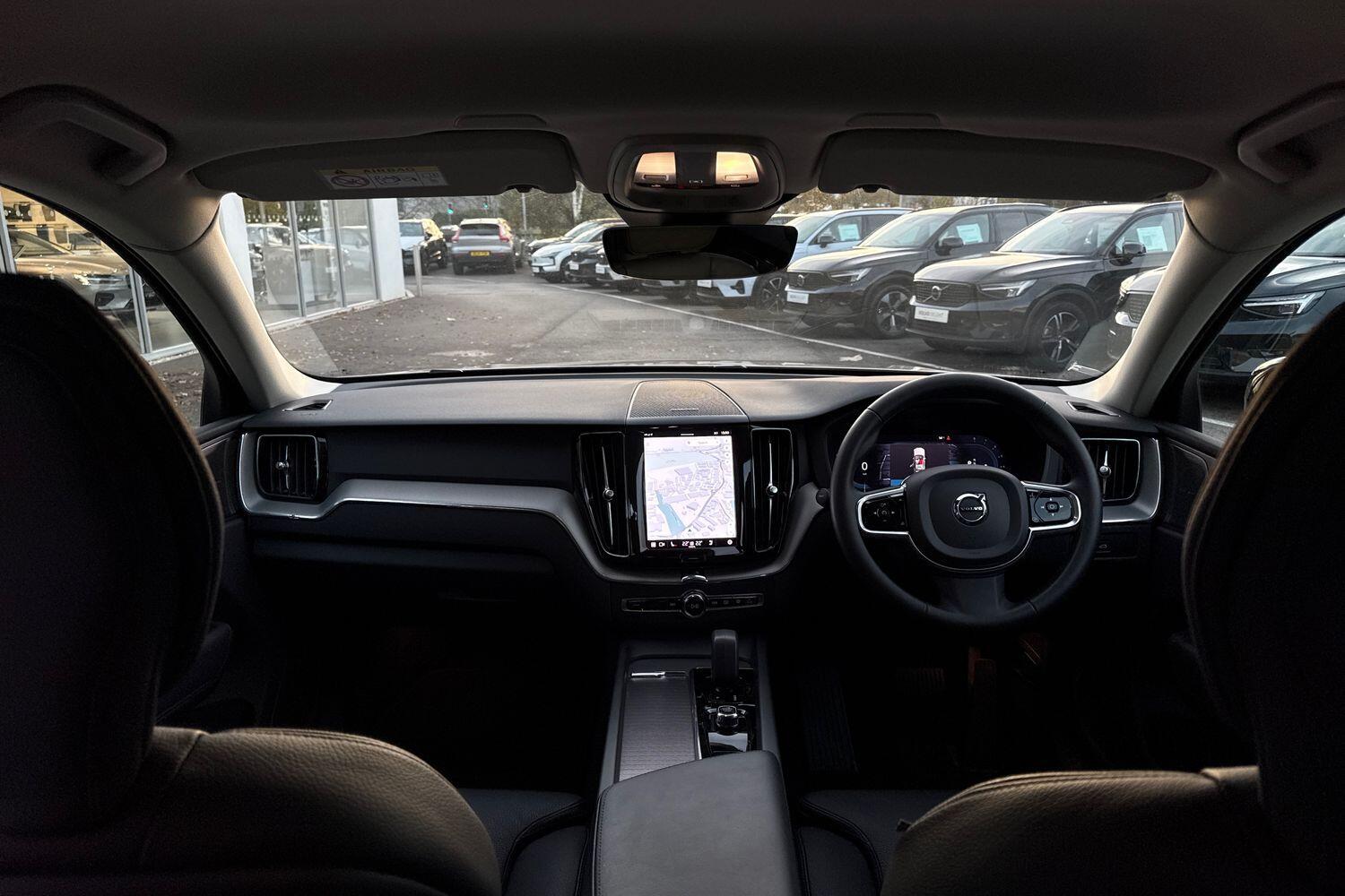 Used Volvo XC60 2023 for sale - 76607989: Photo 3