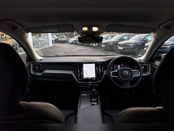 Used Volvo XC60 2023 for sale - 76607989: Photo