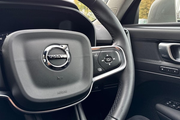 Used Volvo XC40 2021 for sale - 76179312: Photo 36