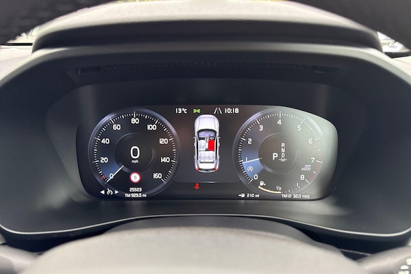 Used Volvo XC40 2021 for sale - 76179312: Photo 44