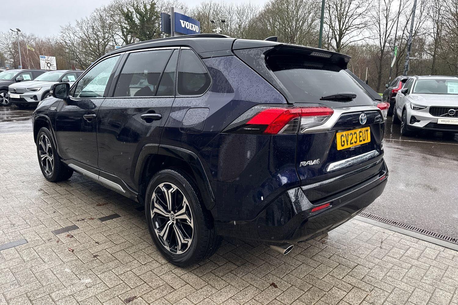 Used Toyota RAV4 2023 for sale - 77278620: Photo 10