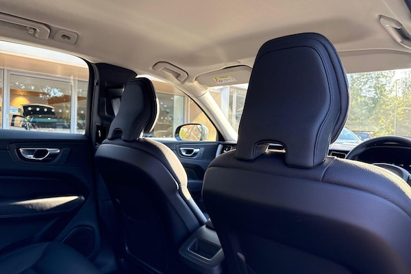 Used Volvo XC60 2022 for sale - 76135971: Photo 23