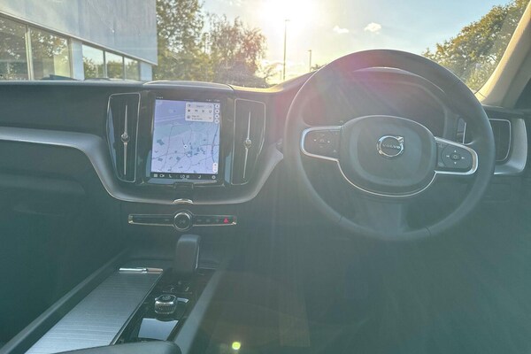 Used Volvo XC60 2022 for sale - 76135971: Photo 33