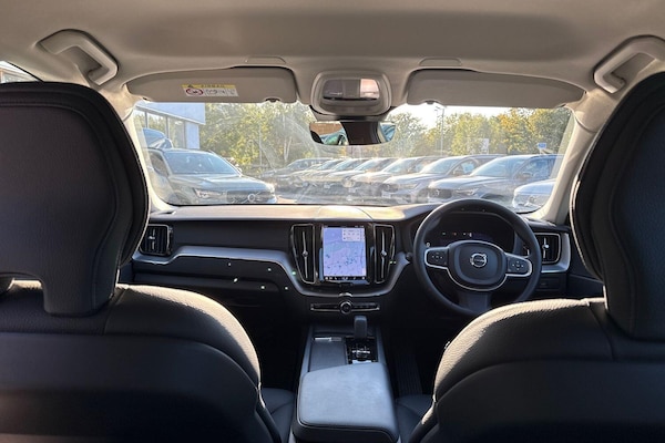 Used Volvo XC60 2022 for sale - 76135971: Photo 3