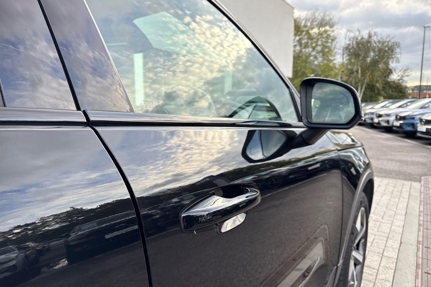 Used Volvo XC40 2022 for sale - 76361418: Photo 17