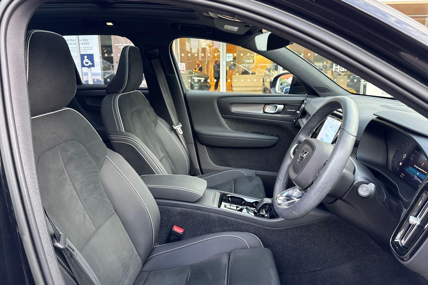 Used Volvo XC40 2022 for sale - 76361418: Photo 26