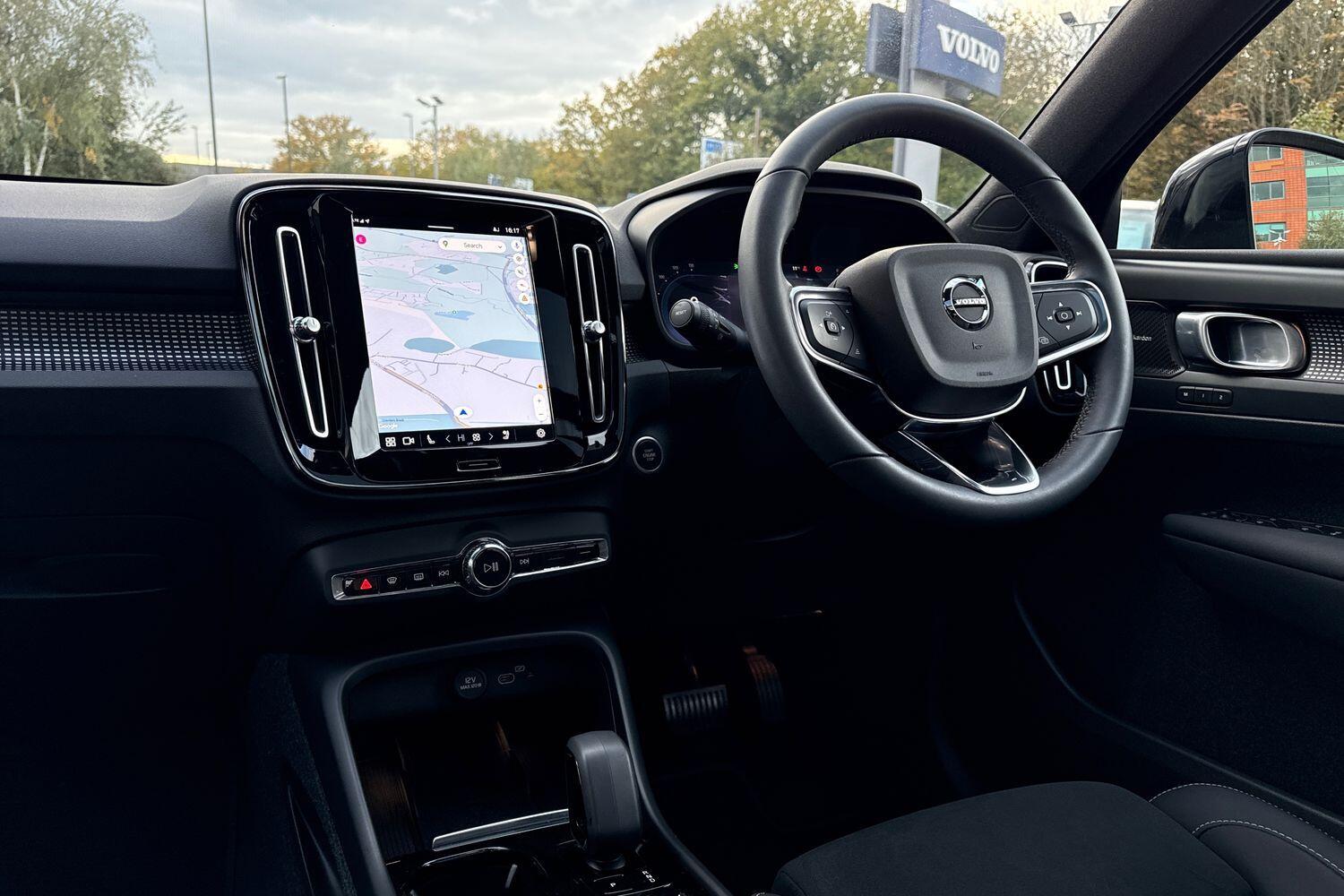 Used Volvo XC40 2022 for sale - 76361418: Photo 35