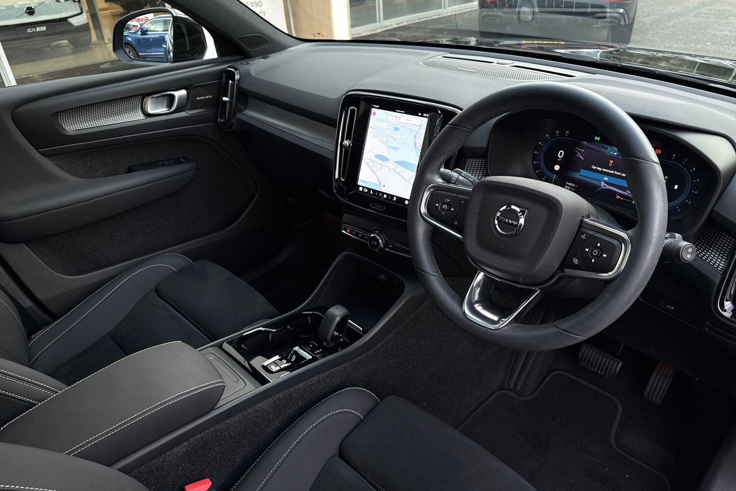Used Volvo XC40 2022 for sale - 76361418: Photo 6
