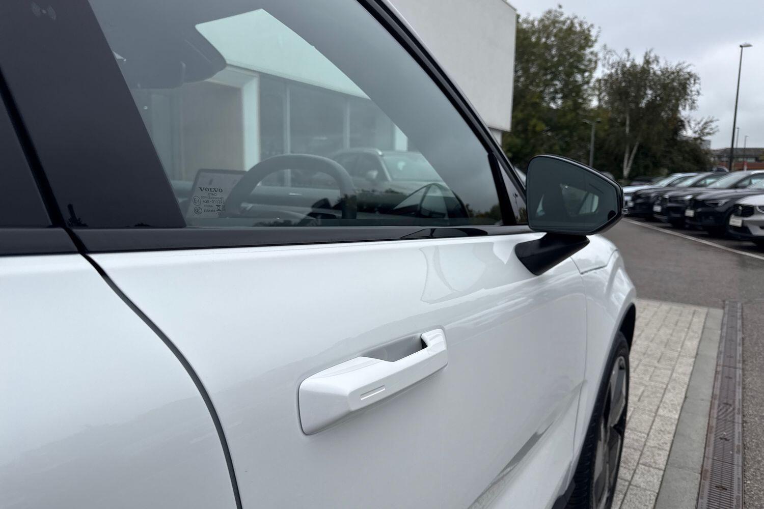 Used Volvo EX30 2025 for sale - 76326802: Photo 17