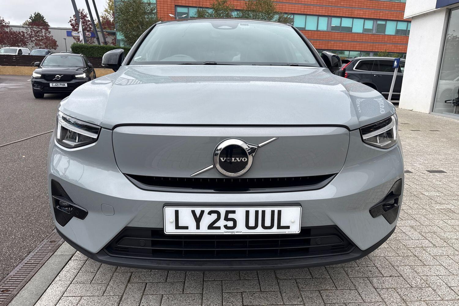 Used Volvo C40 2025 for sale - 76226656: Photo 11