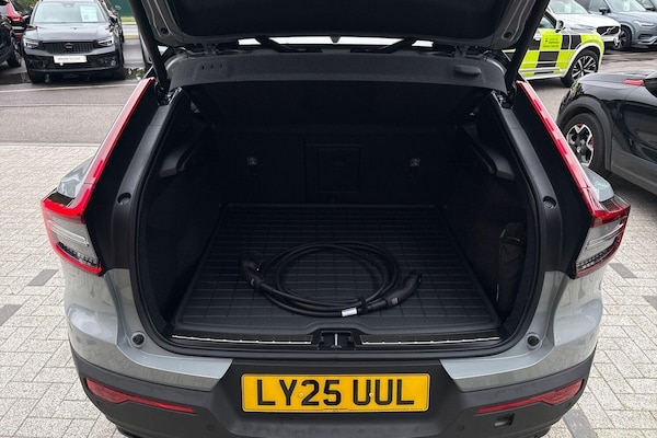 Used Volvo C40 2025 for sale - 76226656: Photo 18