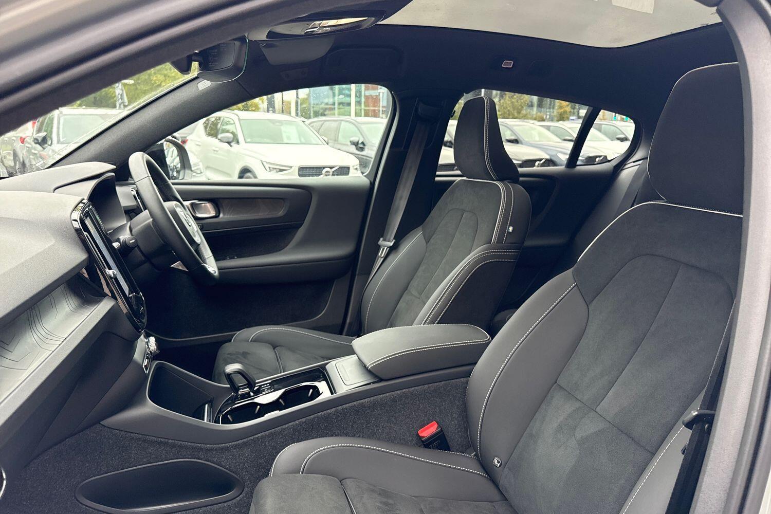 Used Volvo C40 2025 for sale - 76226656: Photo 26