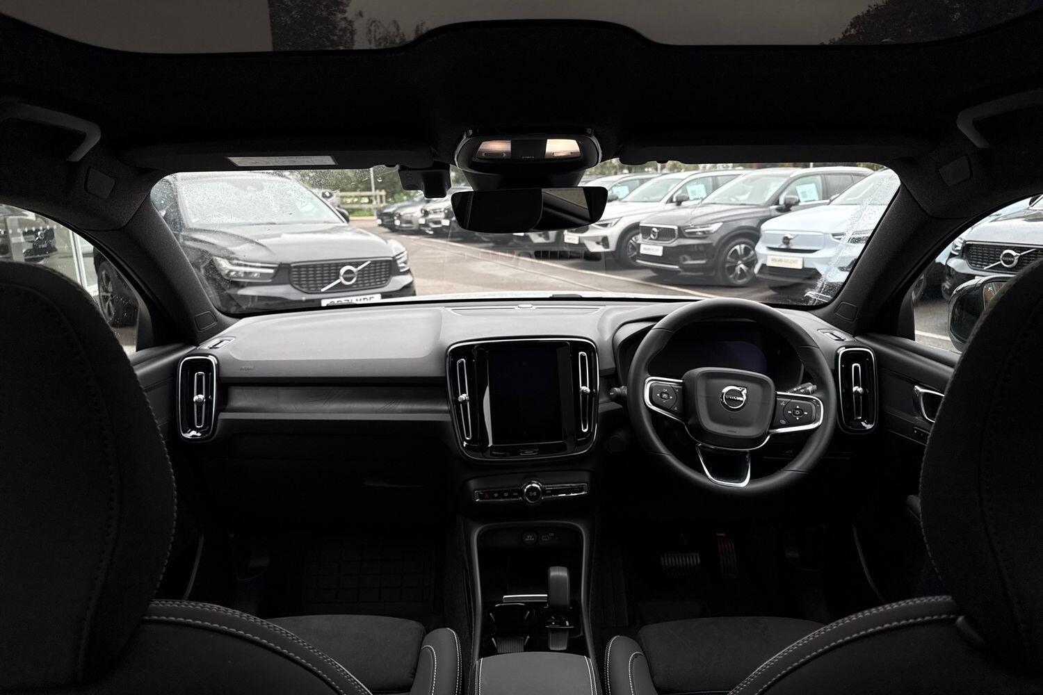 Used Volvo C40 2025 for sale - 76226656: Photo 3