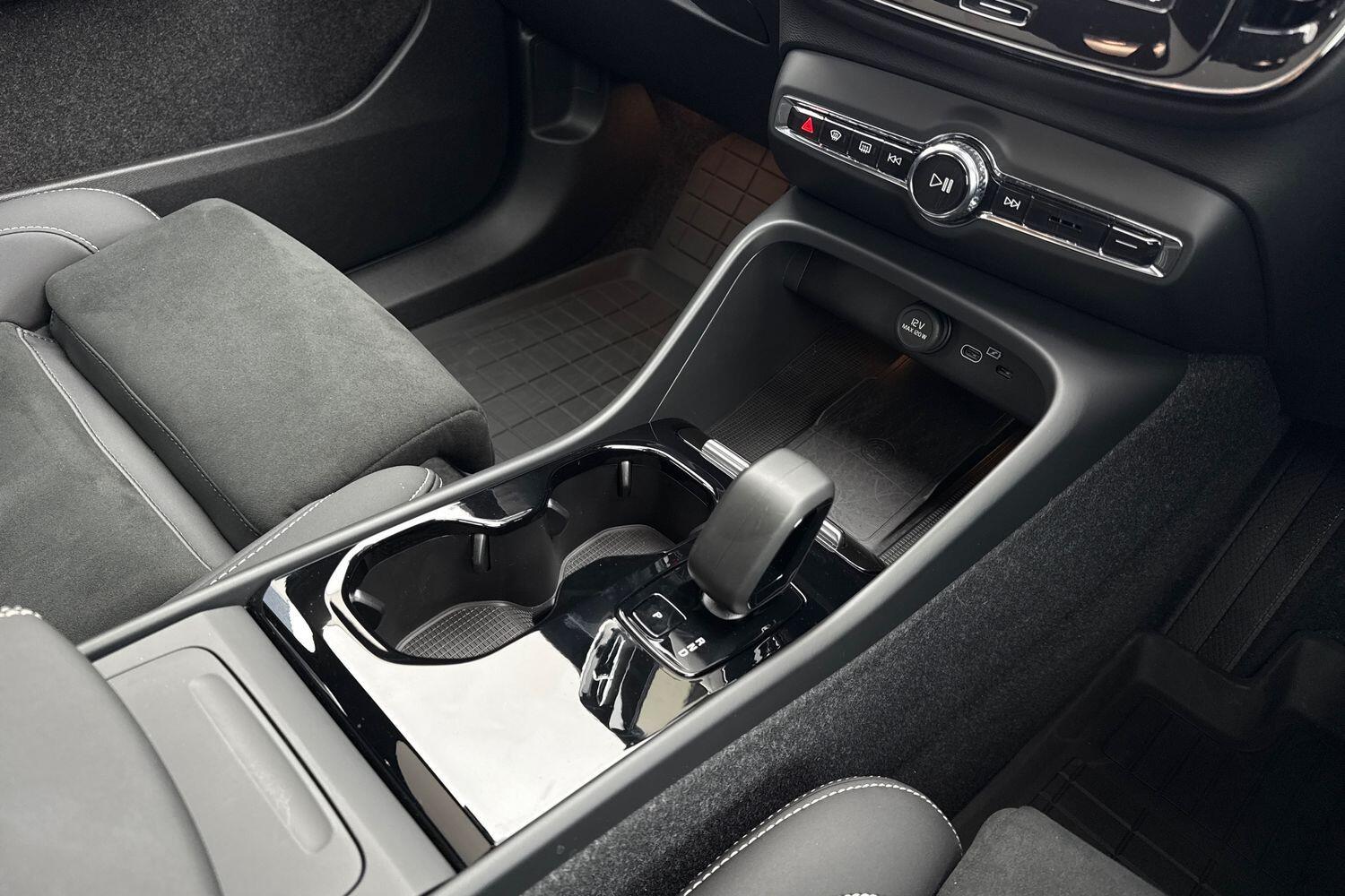 Used Volvo C40 2025 for sale - 76226656: Photo 41