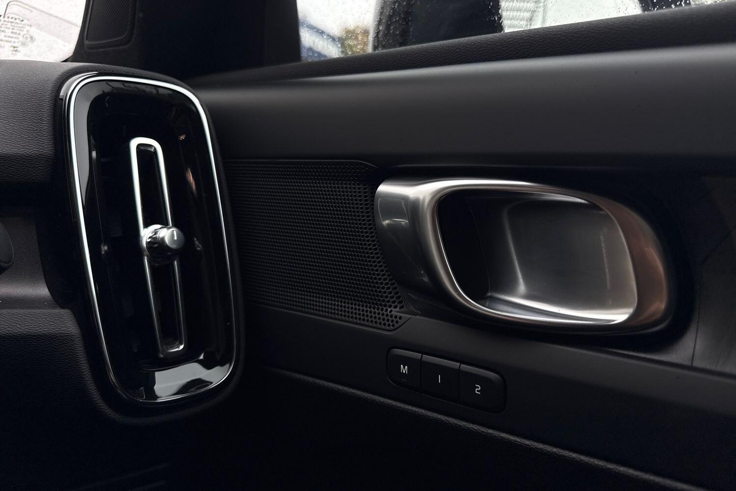 Used Volvo C40 2025 for sale - 76226656: Photo 43