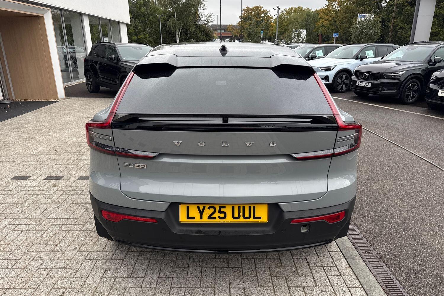 Used Volvo C40 2025 for sale - 76226656: Photo 7