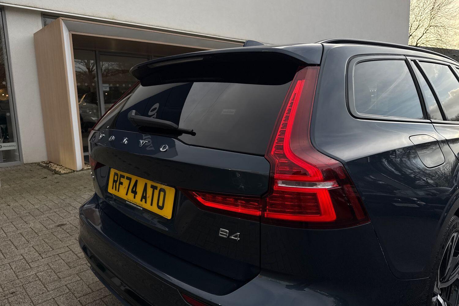 Used Volvo V60 2025 for sale - 77358326: Photo 16