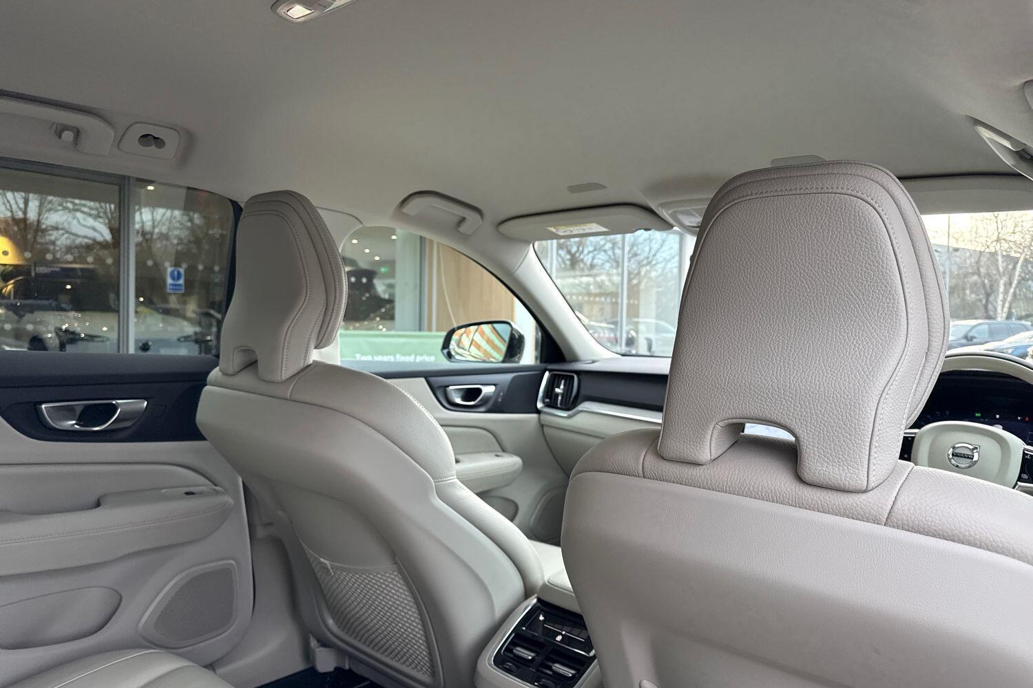 Used Volvo V60 2025 for sale - 77358326: Photo 24