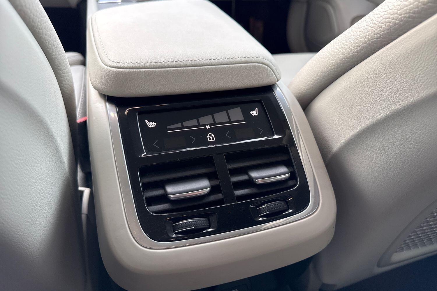 Used Volvo V60 2025 for sale - 77358326: Photo 32