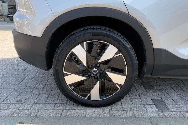 Used Volvo XC40 2024 for sale - 76296087: Photo 12