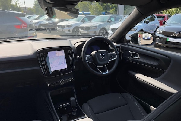 Used Volvo XC40 2024 for sale - 76296087: Photo 31