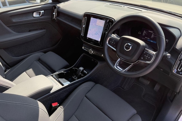 Used Volvo XC40 2024 for sale - 76296087: Photo 5