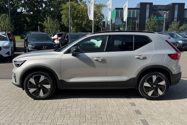 Used Volvo XC40 2024 for sale - 76296087: Photo 9