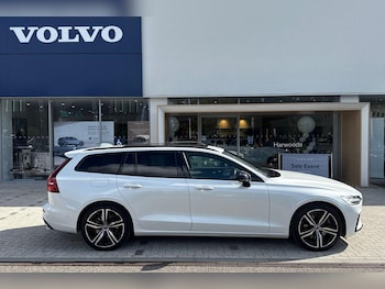Used Volvo V60 2020 for sale - 75858060: Photo