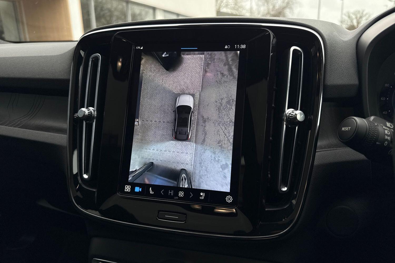 Used Volvo C40 2022 for sale - 77704821: Photo 4