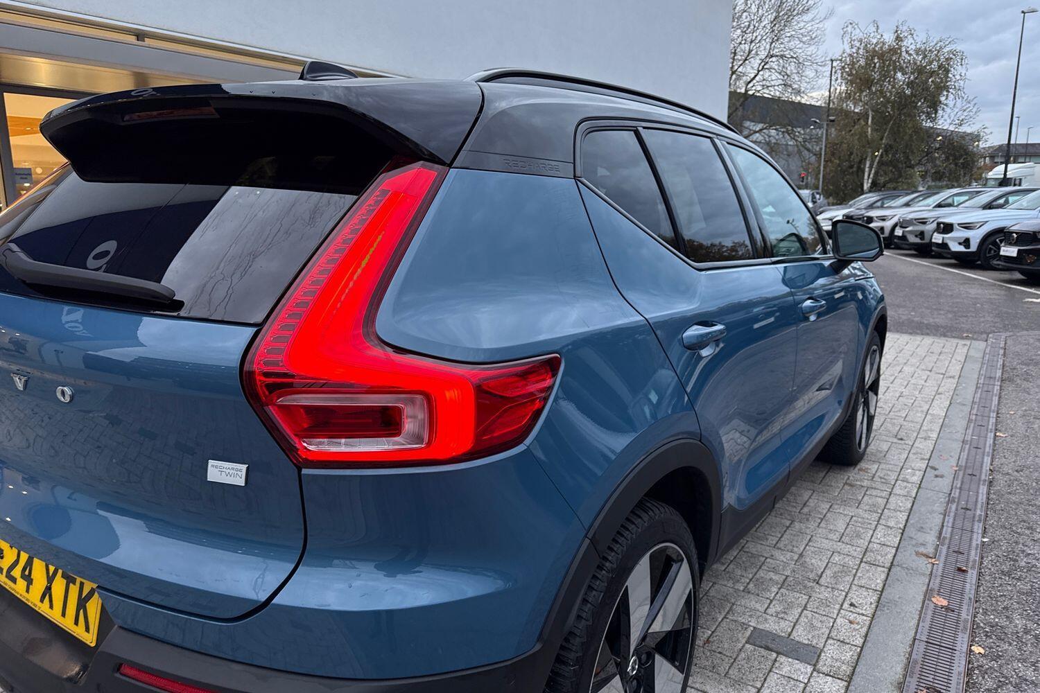 Used Volvo XC40 2024 for sale - 76597377: Photo 15