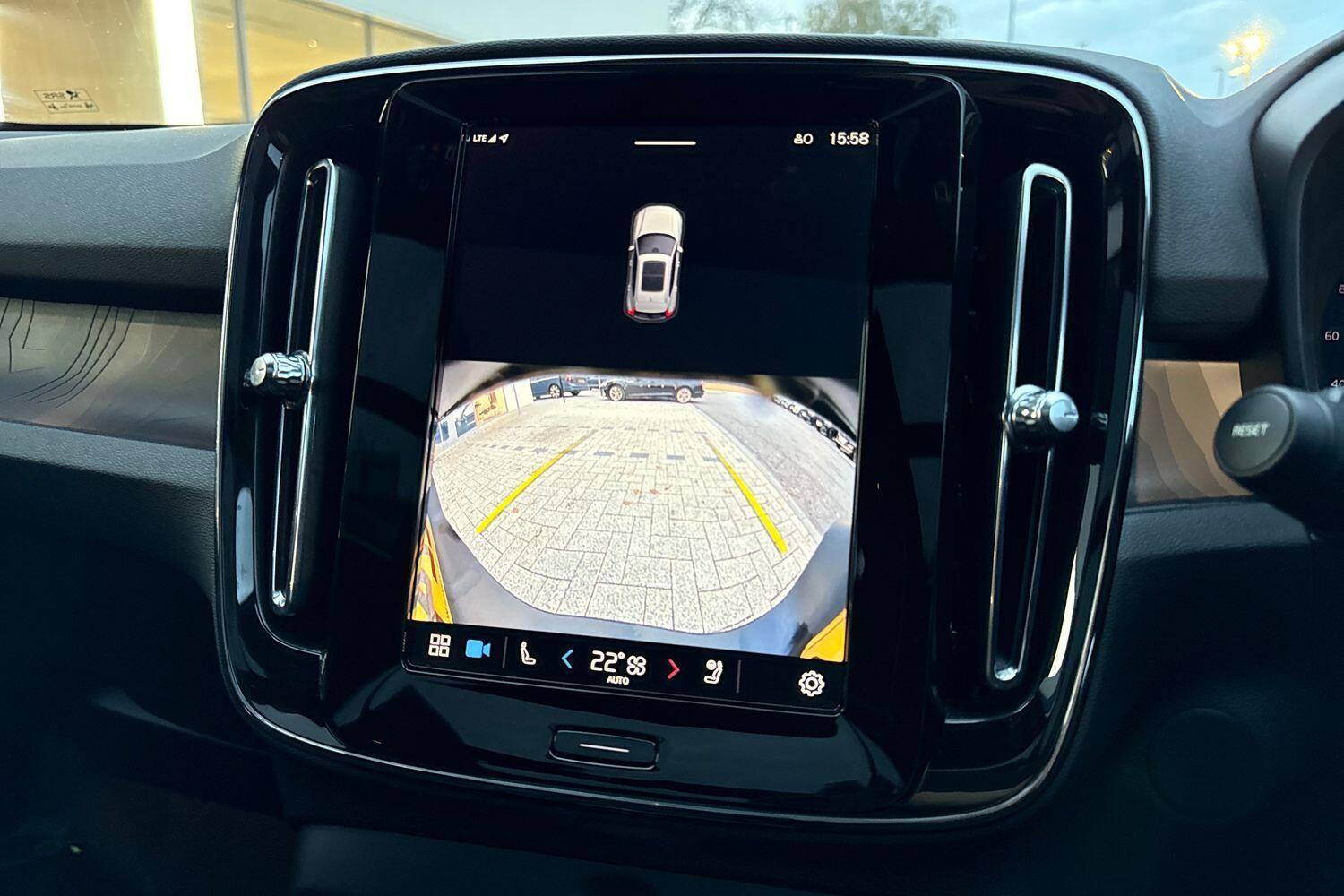 Used Volvo XC40 2024 for sale - 76597377: Photo 38