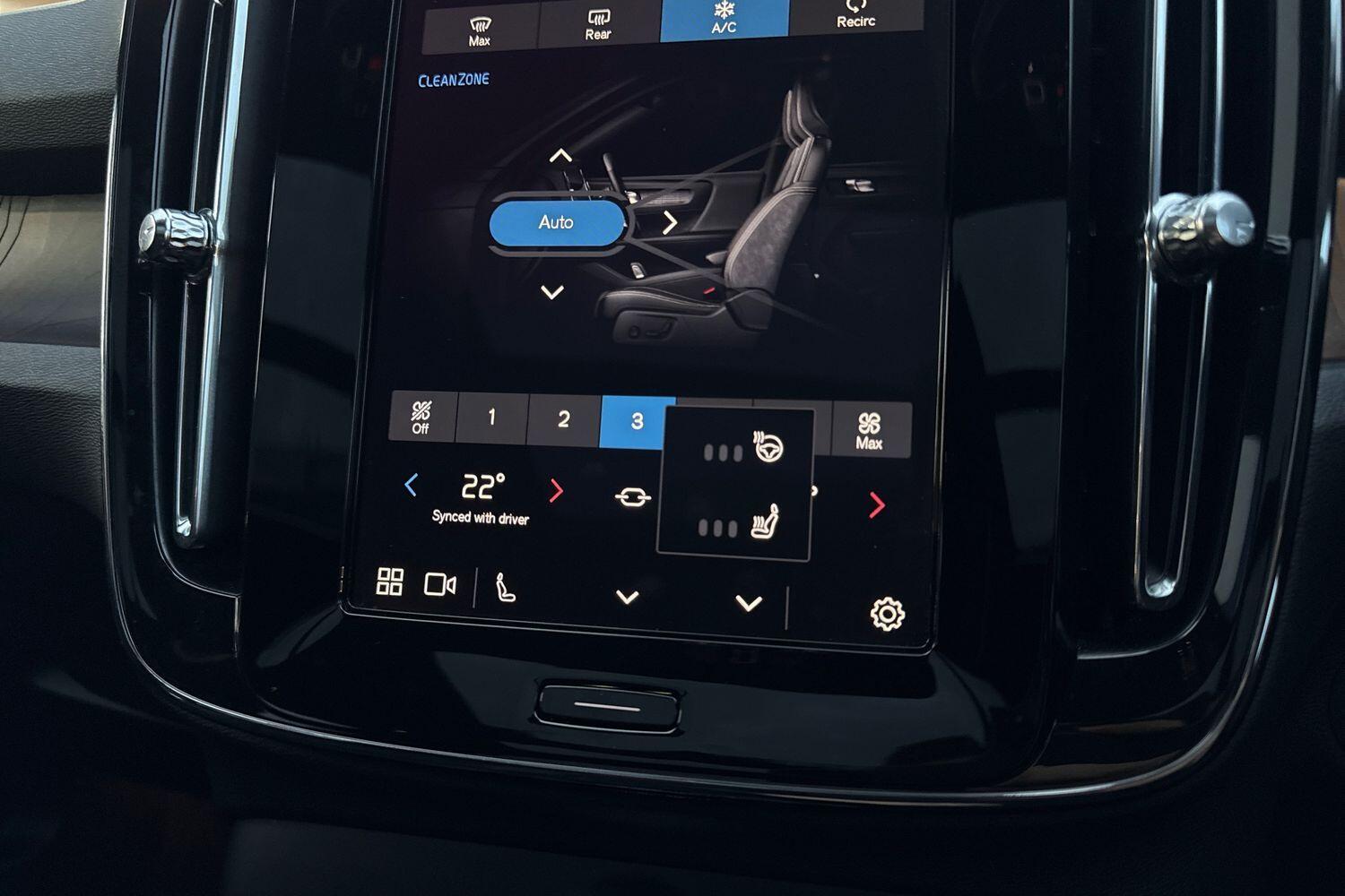 Used Volvo XC40 2024 for sale - 76597377: Photo 40