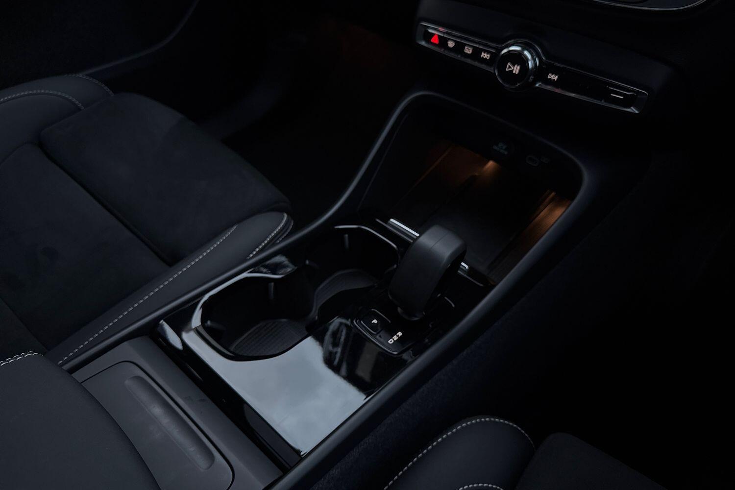 Used Volvo XC40 2024 for sale - 76597377: Photo 43