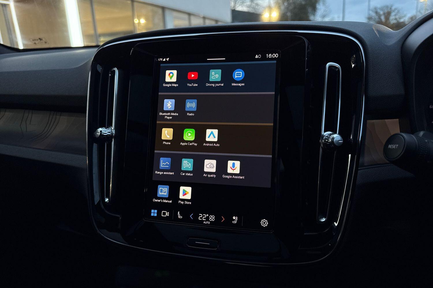 Used Volvo XC40 2024 for sale - 76597377: Photo 45