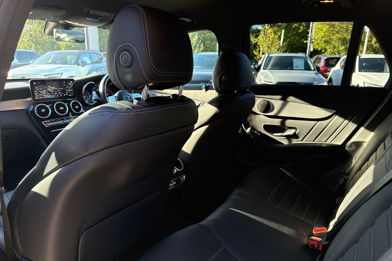 Used Mercedes-Benz GLC 2022 for sale - 76200740: Photo 30