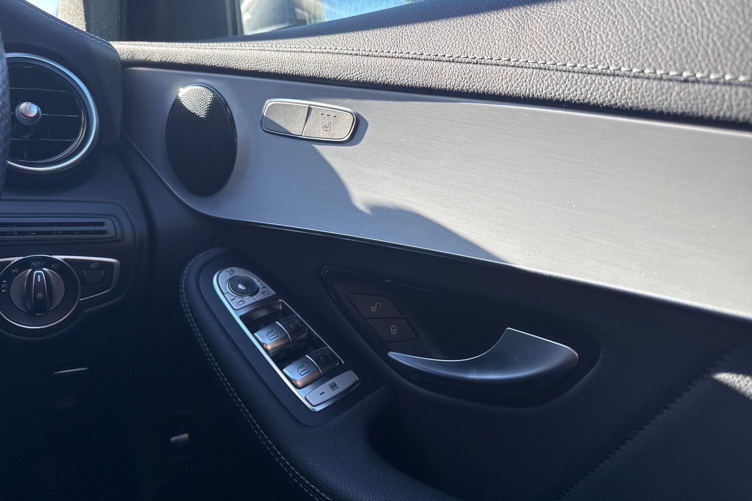 Used Mercedes-Benz GLC 2022 for sale - 76200740: Photo 39