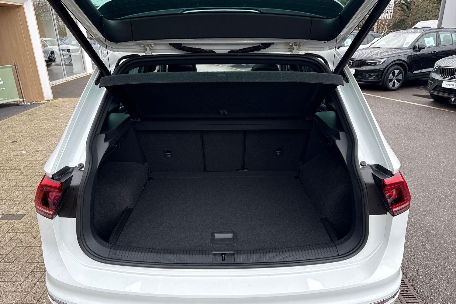 Used Volkswagen Tiguan 2020 for sale - 77411830: Photo 19