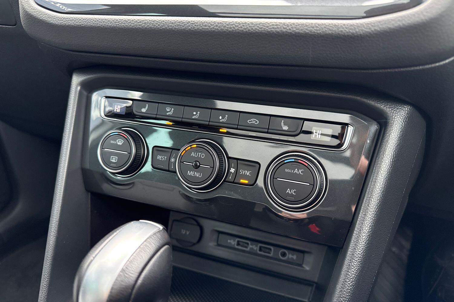 Used Volkswagen Tiguan 2020 for sale - 77411830: Photo 39