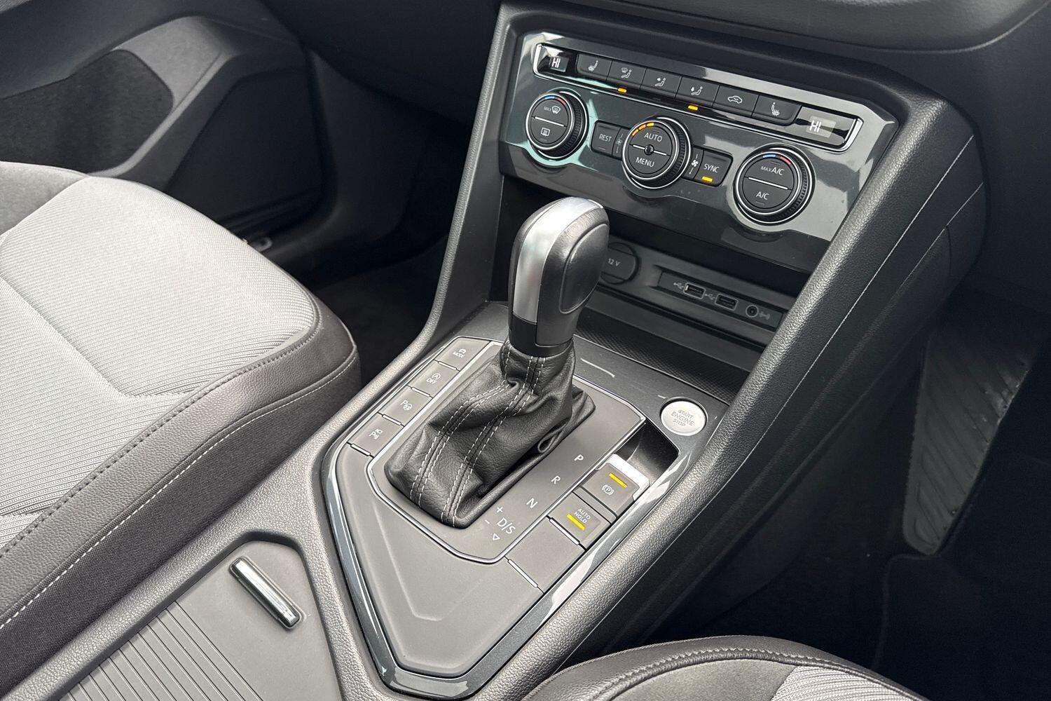 Used Volkswagen Tiguan 2020 for sale - 77411830: Photo 41