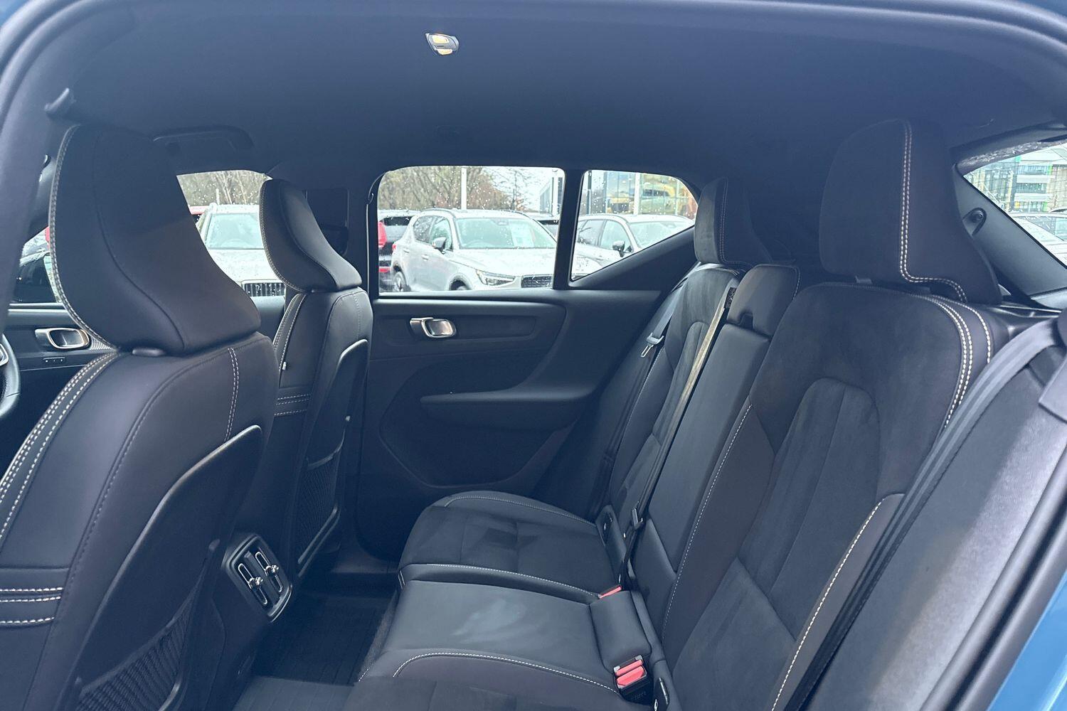 Used Volvo XC40 for sale - 77290795: Photo 29